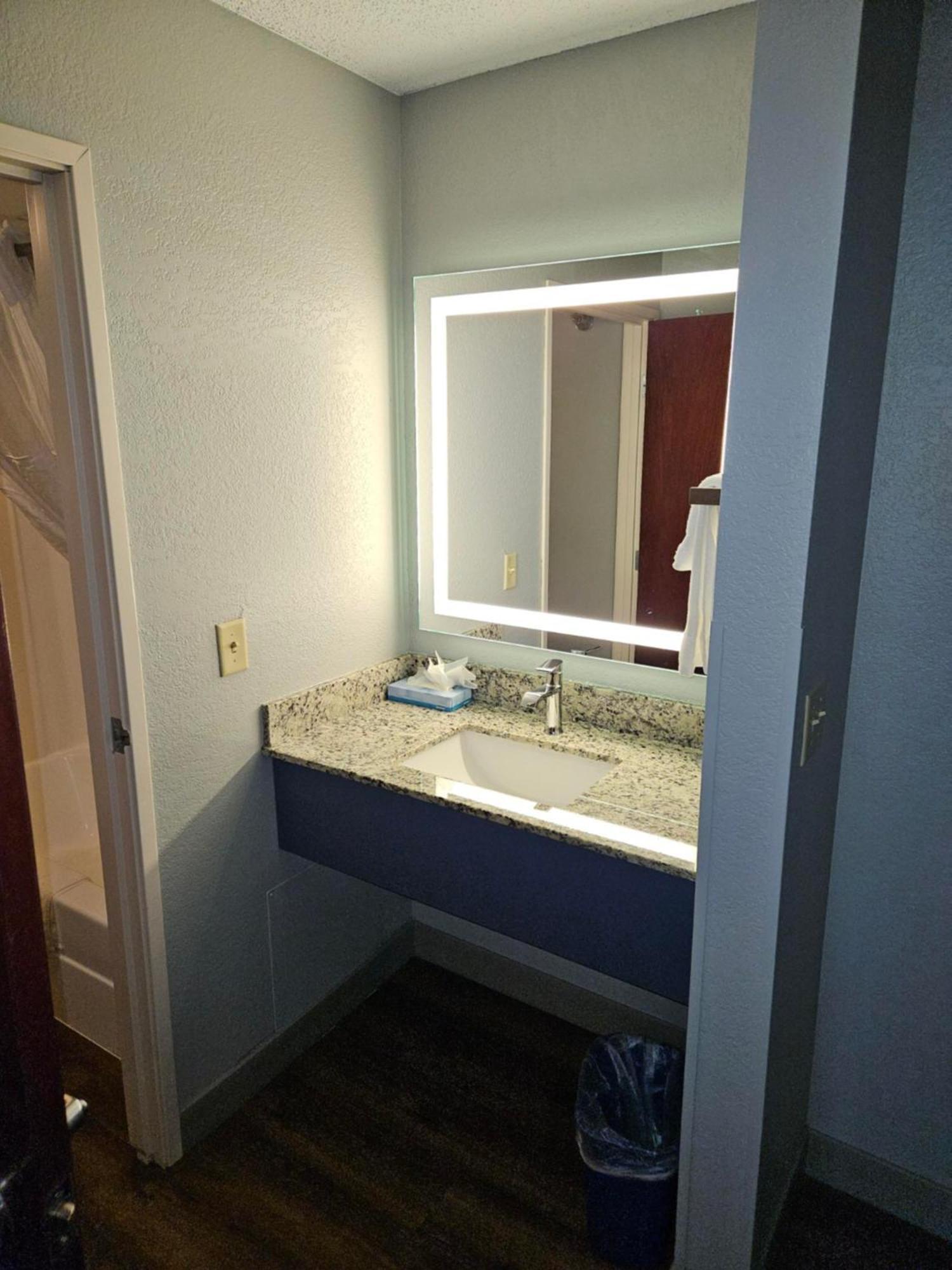 Americinn By Wyndham Mounds View Minneapolis Phòng bức ảnh